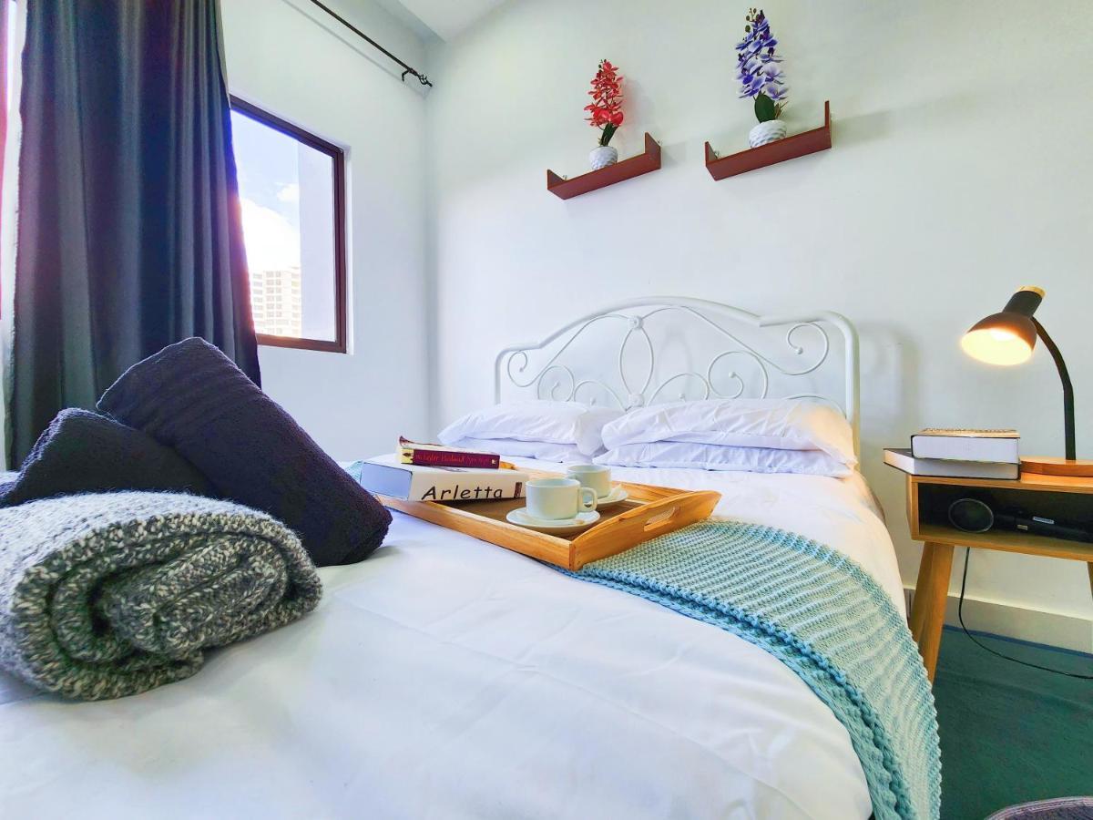 Klia Lili Residensi 5 Plus 2 Pax With Splendid Pool نيلاي المظهر الخارجي الصورة