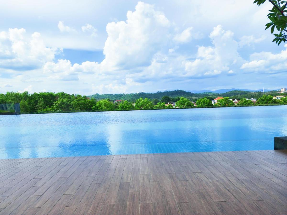 Klia Lili Residensi 5 Plus 2 Pax With Splendid Pool نيلاي المظهر الخارجي الصورة