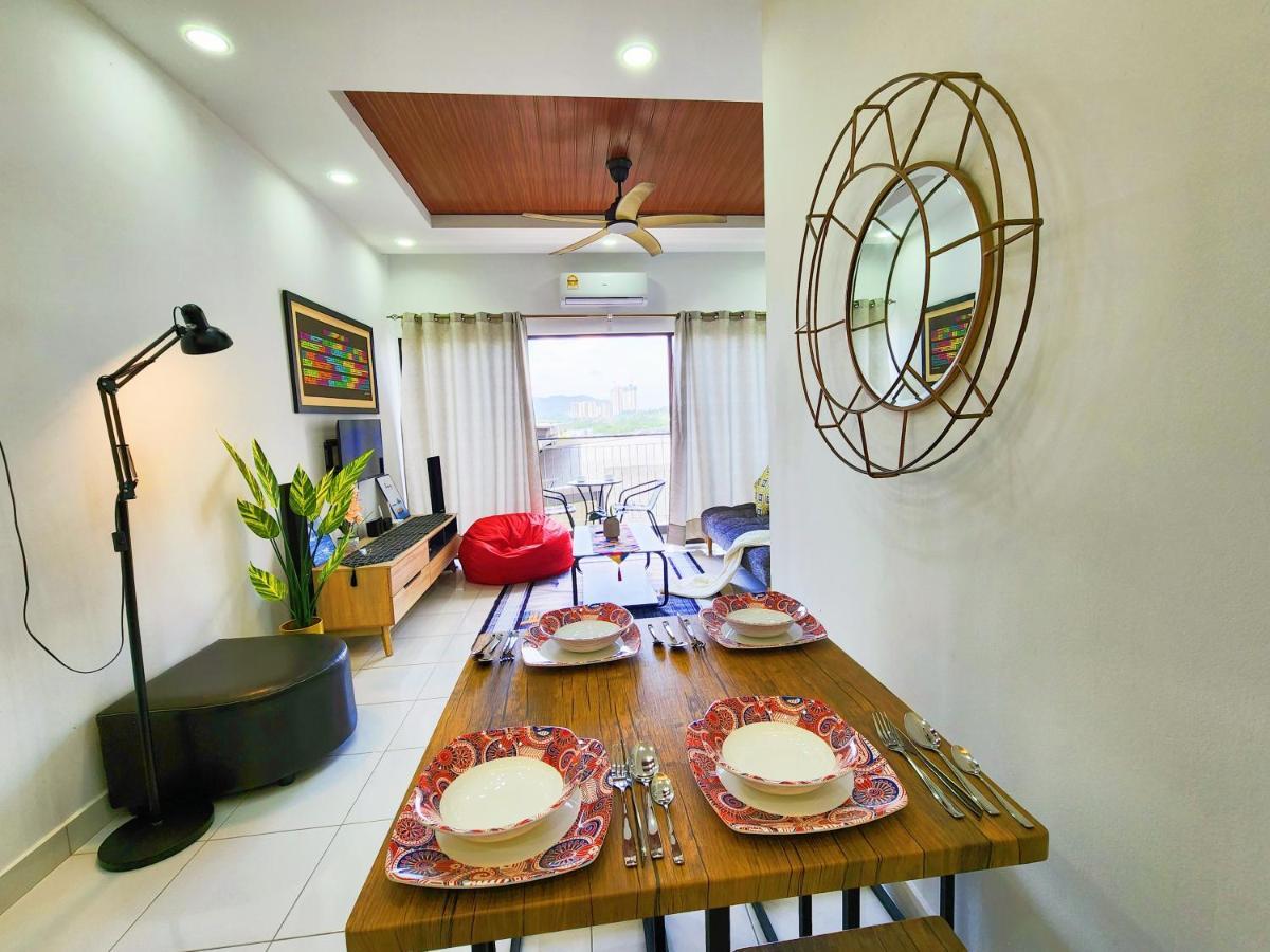 Klia Lili Residensi 5 Plus 2 Pax With Splendid Pool نيلاي المظهر الخارجي الصورة